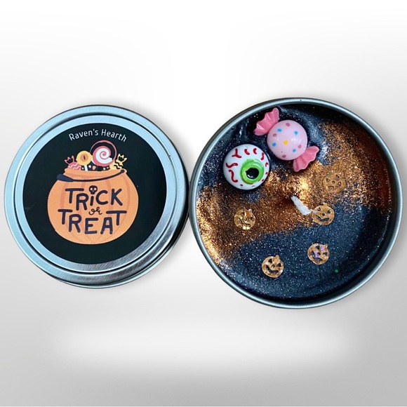 Trick or Treat Chocolate Candle 🍭 4 oz - Picture 3 of 7